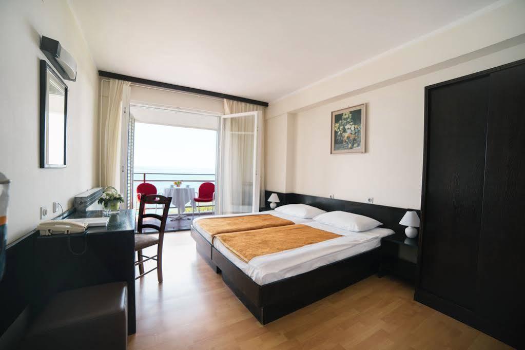 Hotel Zagreb Цриквениця Екстер'єр фото